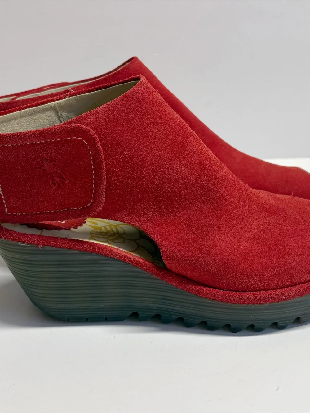 Fly London Yazu Women Red Suede EU 39 Wedge Peep Toe Slingback Sandal US 8.5 - Picture 3 of 6